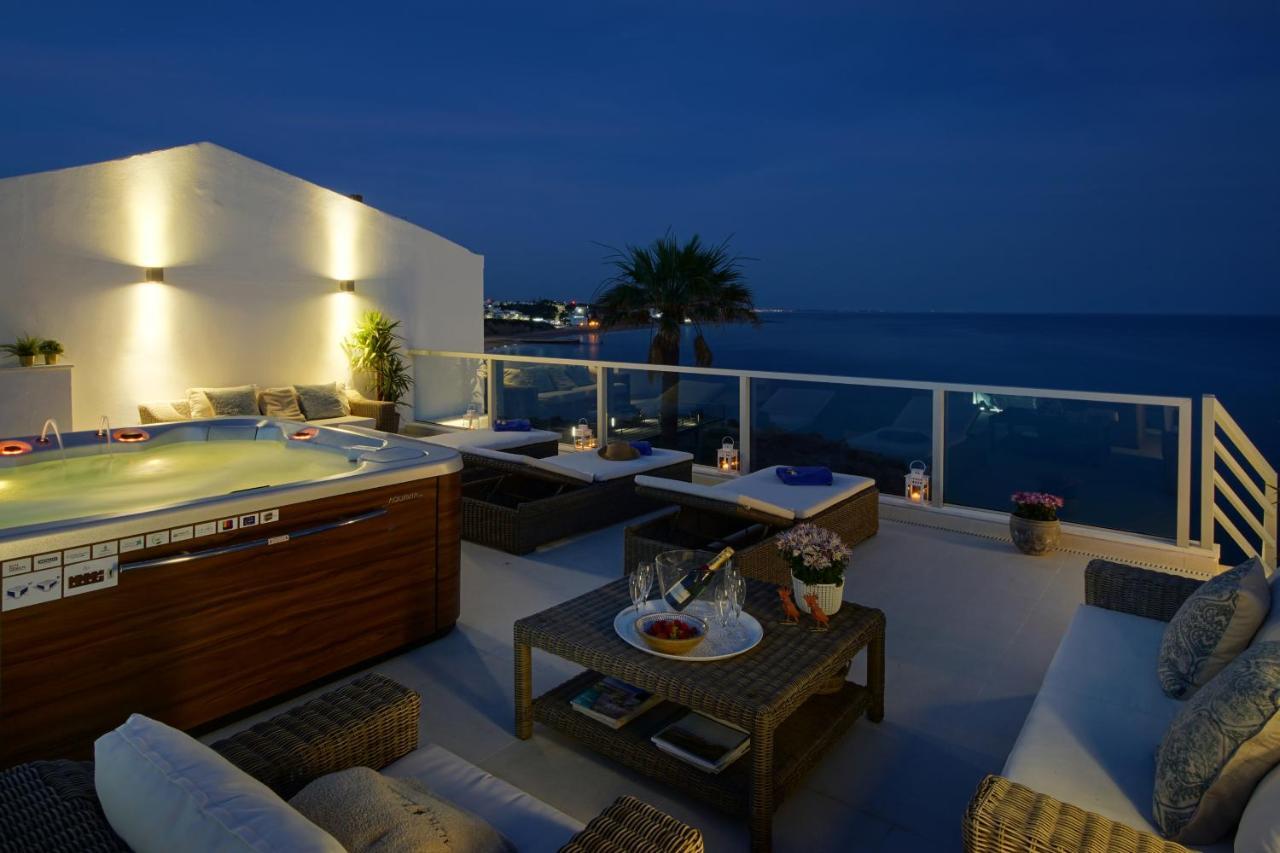 Casa Latino - Oceanfront - Luxury & Charming Villa- Jacuzzi At Rooftop By Dreamvillasアルブフェイラ エクステリア 写真