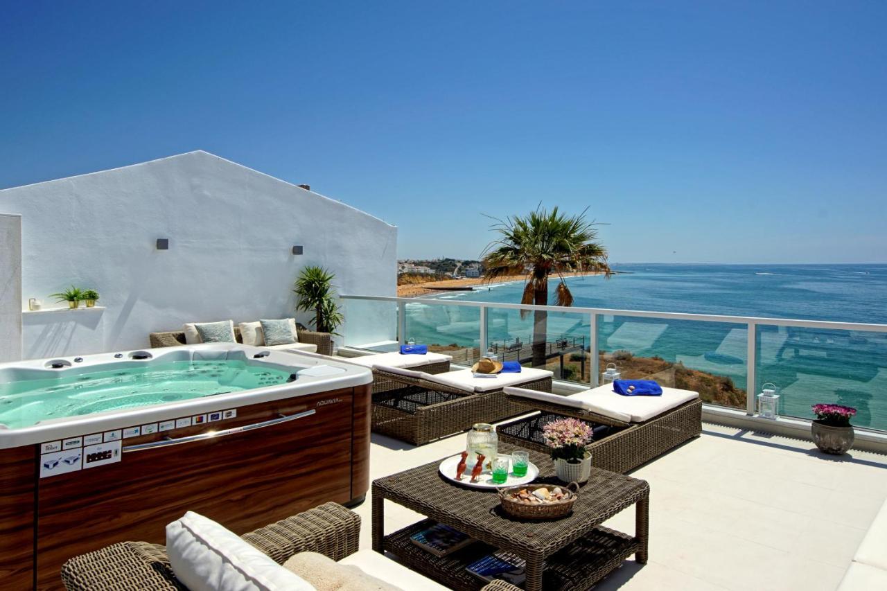 Casa Latino - Oceanfront - Luxury & Charming Villa- Jacuzzi At Rooftop By Dreamvillasアルブフェイラ エクステリア 写真